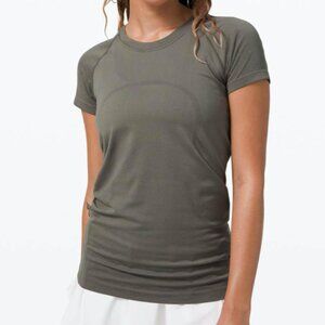Lululemon Swiftly Tech Short-Sleeve Shirt Hip Length Olive Green Stretch Size 6